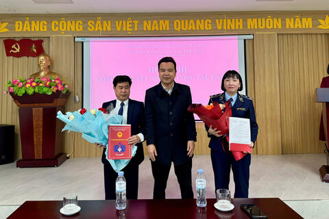 Chi cục Quản lý thị trường Lai Châu tổ chức công bố Quyết định về công tác cán bộ